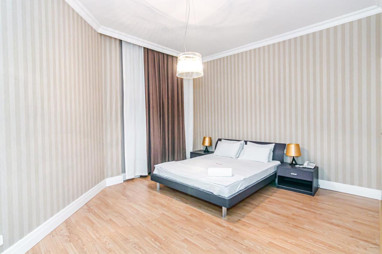 In Palace Apartment *